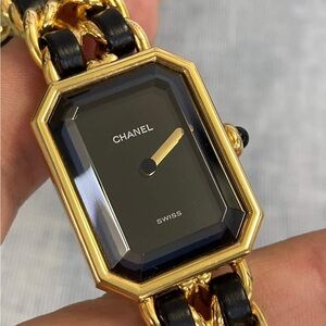 Chanel Premiere watch with gold coating in calfskin